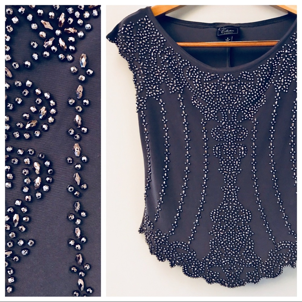 Stunning beaded scalloped edge cap sleeve top sz S